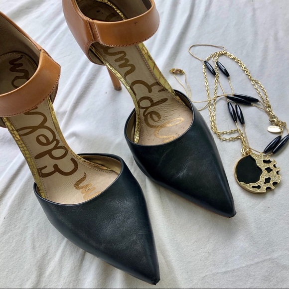 SOLD Perfect classic pumps - Picture 2 of 8